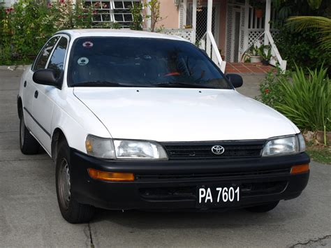 1996 Toyota Corolla photo