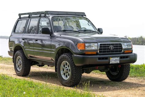 1996 Toyota Land cruiser photo