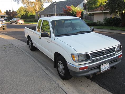 1996 Toyota Tacoma photo