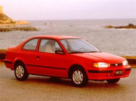 1996 Toyota Tercel photo