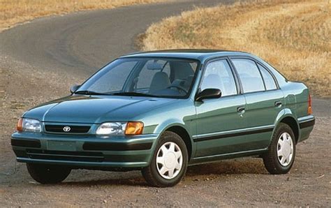 1996 Toyota Tercel photo