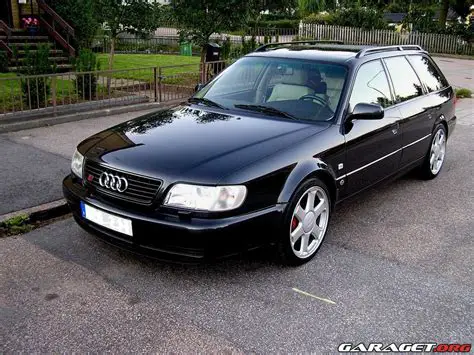 1997 Audi S6 photo