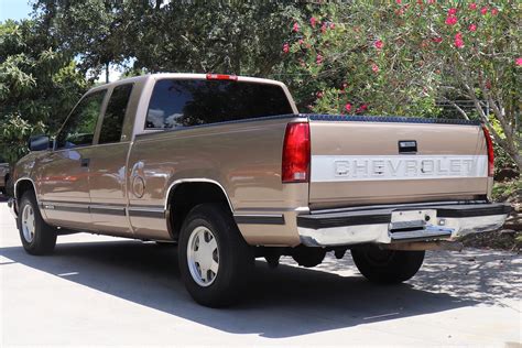 1997 Chevrolet C20 photo