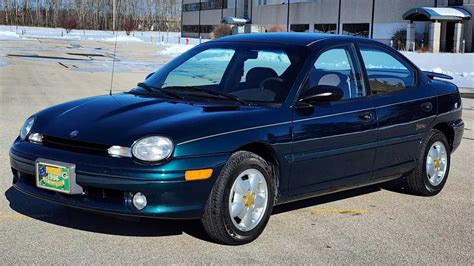 1997 Dodge Neon photo