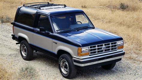 1997 Ford Bronco photo