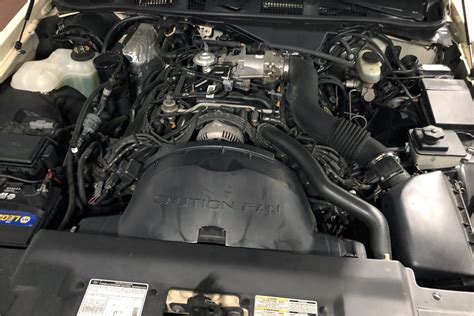 1997 Ford Crown victoria engine