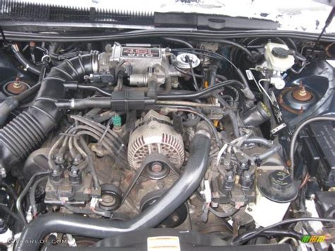 1997 Ford E-150 engine