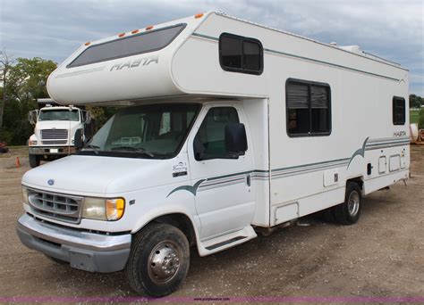 1997 Ford E-350 engine