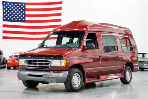 1997 Ford Econoline photo