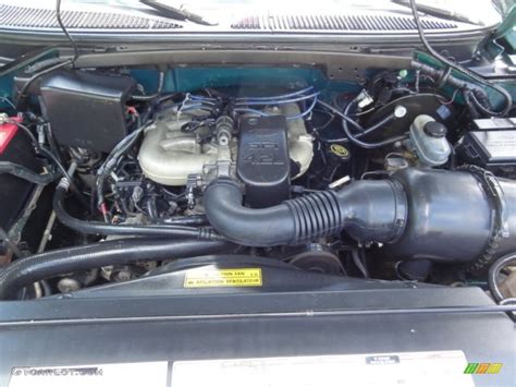 1997 Ford F-150 engine