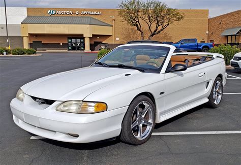 1997 Ford Mustang convertible photo