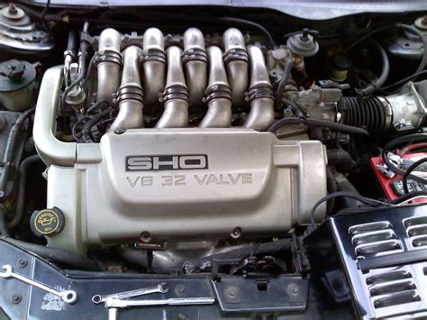 1997 Ford Taurus engine