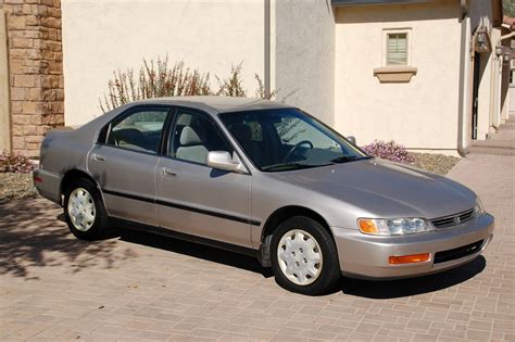 1997 Honda Accord photo