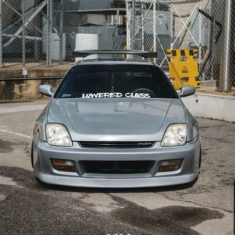 1997 Honda Prelude photo