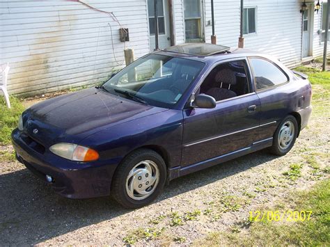 1997 Hyundai Accent gt