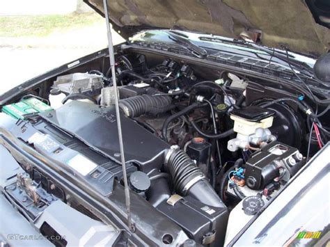 1997 Isuzu Hombre engine