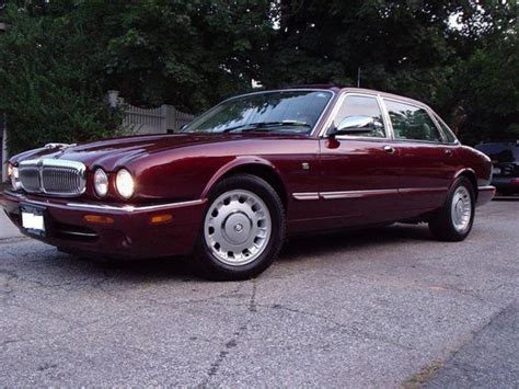 1997 Jaguar Vanden plas photo