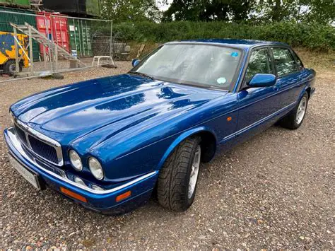 1997 Jaguar Xj6 photo