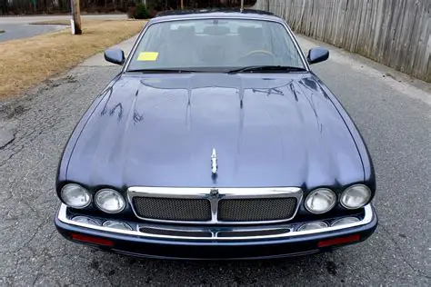 1997 Jaguar Xjr photo