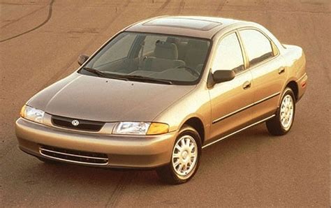 1997 Mazda Protege photo