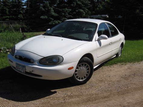 1997 Mercury Sable engine