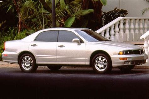 1997 Mitsubishi Diamante photo