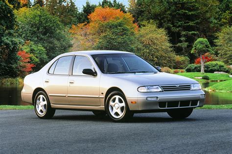 1997 Nissan Altima photo