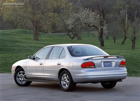 1997 Oldsmobile Intrigue photo