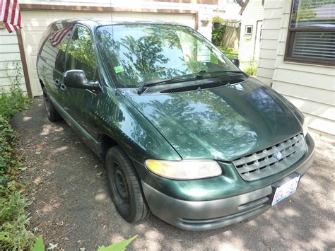 1997 Plymouth Grand voyager