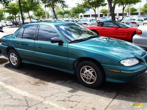 1997 Pontiac Grand am photo