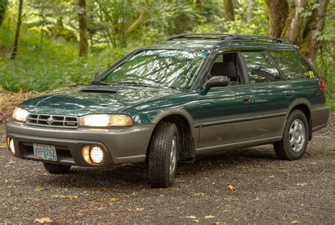 1997 Subaru Outback photo