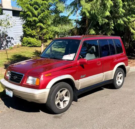 1997 Suzuki Sidekick sport