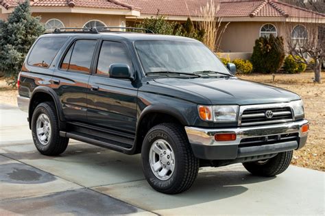 1997 Toyota 4 runner photo