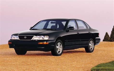 1997 Toyota Avalon photo