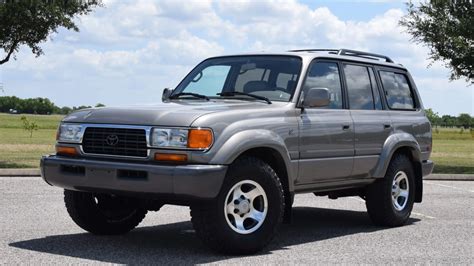 1997 Toyota Land cruiser photo