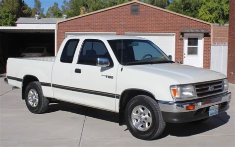 1997 Toyota T100 photo