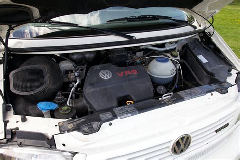 1997 Volkswagen Eurovan engine