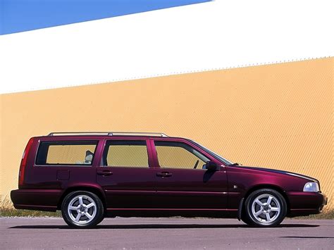 1997 Volvo V70 photo