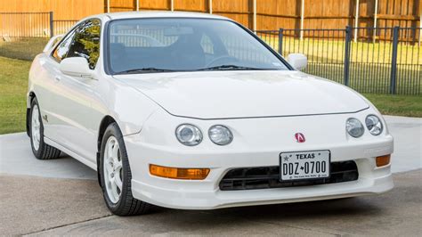 1998 Acura Integra photo