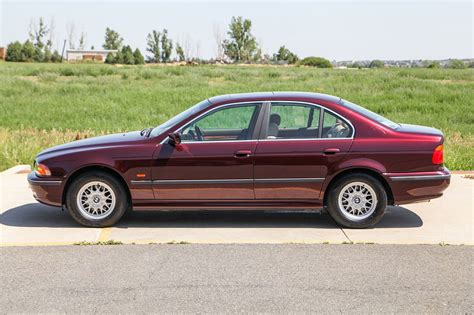 1998 Bmw 528i photo