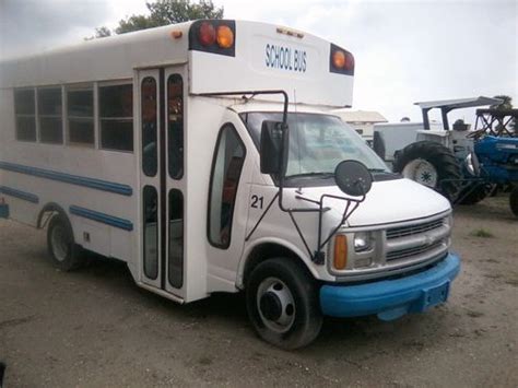 1998 Chevrolet Express 3500 photo