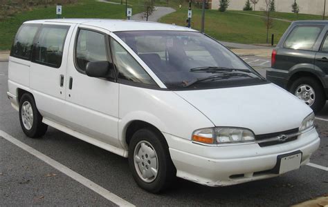 1998 Chevrolet Lumina apv photo