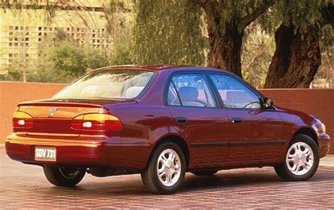 1998 Chevrolet Prizm photo