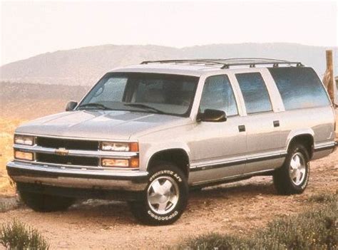 1998 Chevrolet Suburban 1500 engine