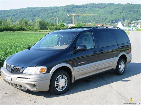 1998 Chevrolet Trans sport photo