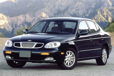 1998 Daewoo Leganza photo