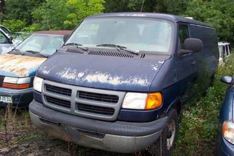 1998 Dodge B250