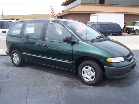 1998 Dodge Caravan