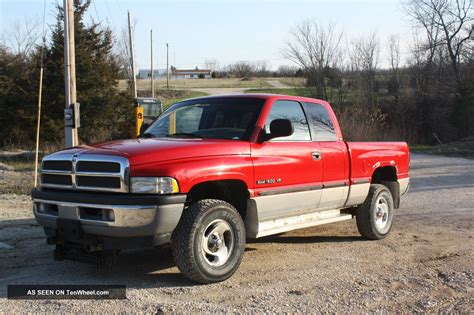 1998 Dodge Quad photo