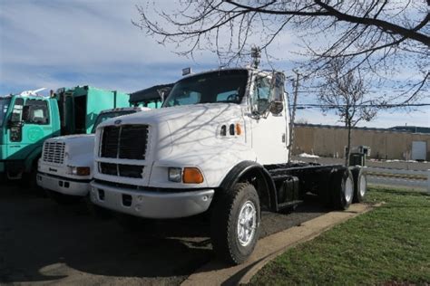 1998 Ford Cab chassis photo